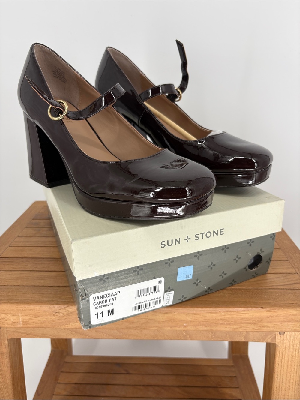 New Sun + Stone Vaneciapp carob pat size 11